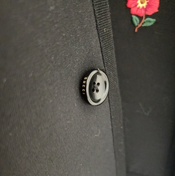Gucci Embroidered Black Blazer - Picture 7 of 12